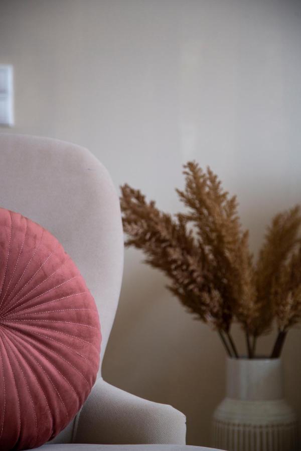 Luxurious Central Apartment In Liszt Ferenc Square Budapest Ngoại thất bức ảnh