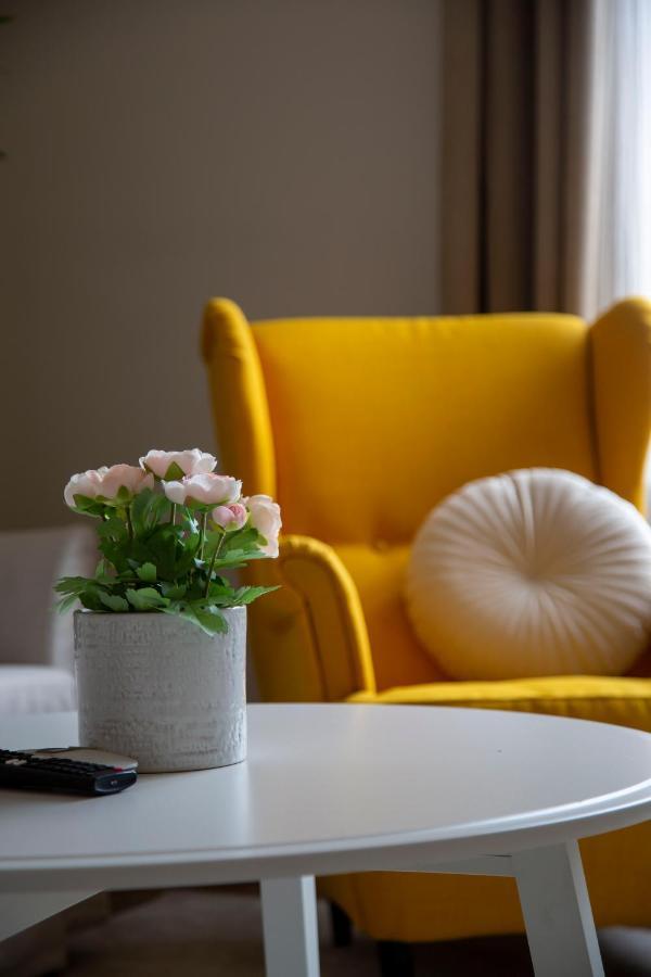 Luxurious Central Apartment In Liszt Ferenc Square Budapest Ngoại thất bức ảnh